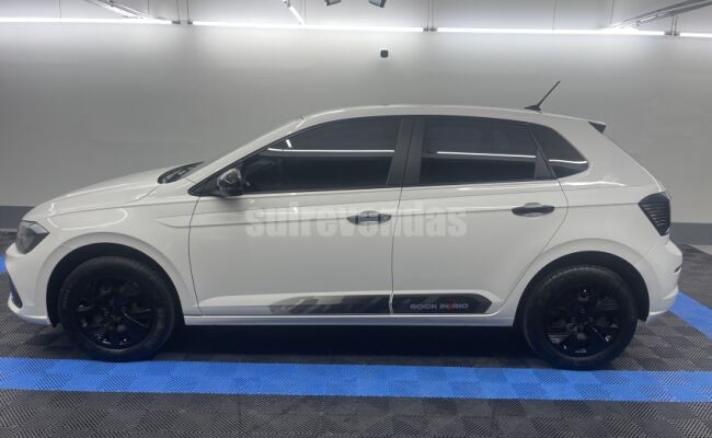 Volkswagen POLO 1.0 MPI ROCK IN RIO MANUAL