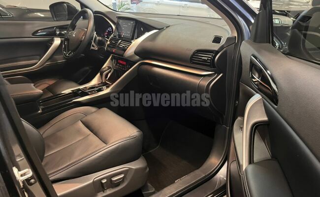 Mitsubishi ECLIPSE CROSS HPE-S AWC