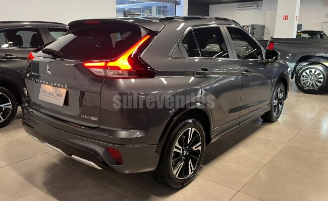 Mitsubishi ECLIPSE CROSS HPE-S AWC