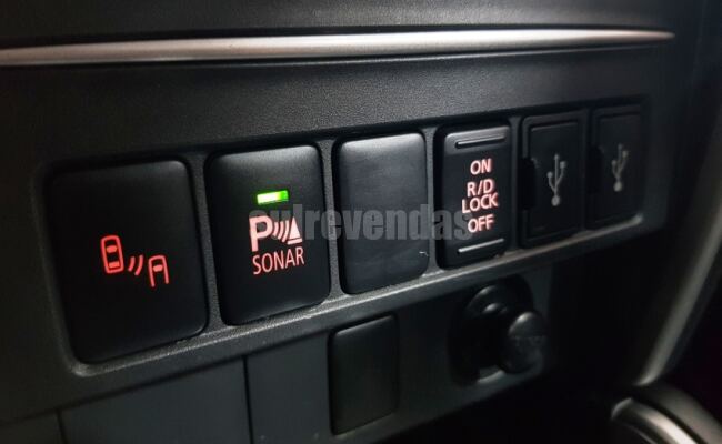 Mitsubishi L200 TRITON 2.4 16V TURBO DIESEL SPORT HPE-S CD 4P 4X4 AUTOMÁTICO