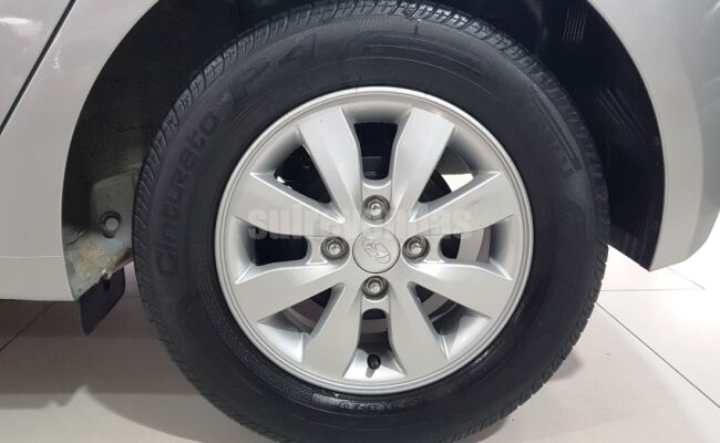Hyundai HB20 1.6 COMFORT PLUS 16V FLEX 4P MANUAL
