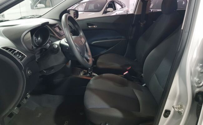 Hyundai HB20 1.6 COMFORT PLUS 16V FLEX 4P MANUAL