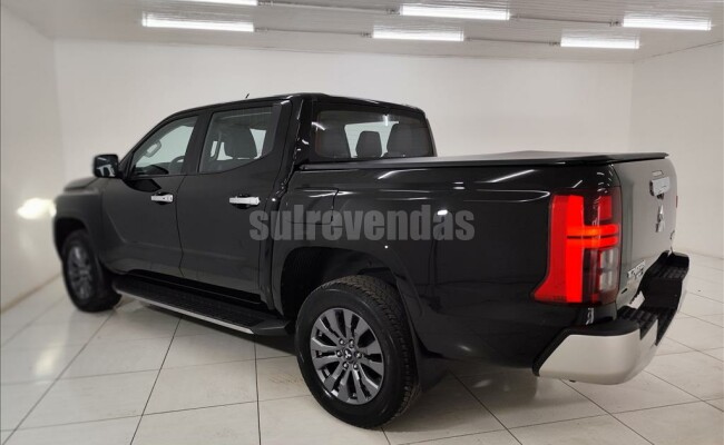 Mitsubishi TRITON