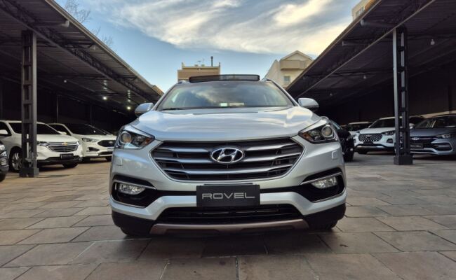 Hyundai SANTA FÉ 3.3 MPFI 4X4 7 LUGARES V6 270CV GASOLINA 4P AUTOMÁTICO