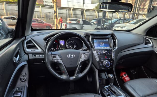 Hyundai SANTA FÉ 3.3 MPFI 4X4 7 LUGARES V6 270CV GASOLINA 4P AUTOMÁTICO