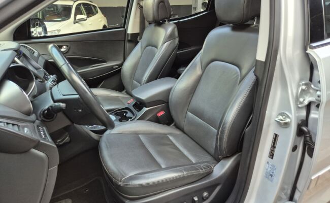 Hyundai SANTA FÉ 3.3 MPFI 4X4 7 LUGARES V6 270CV GASOLINA 4P AUTOMÁTICO