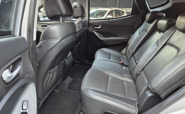 Hyundai SANTA FÉ 3.3 MPFI 4X4 7 LUGARES V6 270CV GASOLINA 4P AUTOMÁTICO