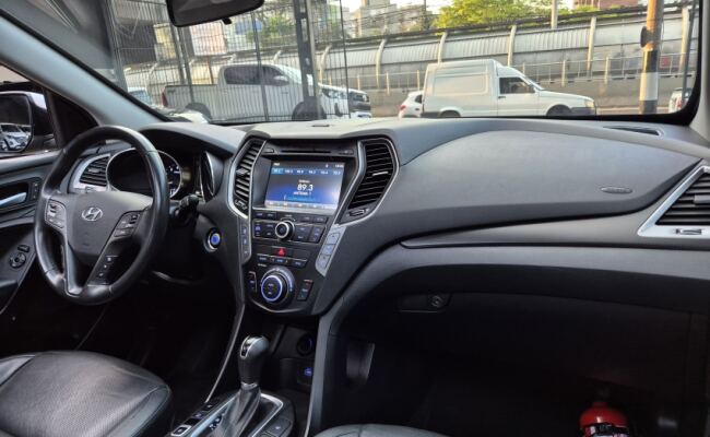 Hyundai SANTA FÉ 3.3 MPFI 4X4 7 LUGARES V6 270CV GASOLINA 4P AUTOMÁTICO