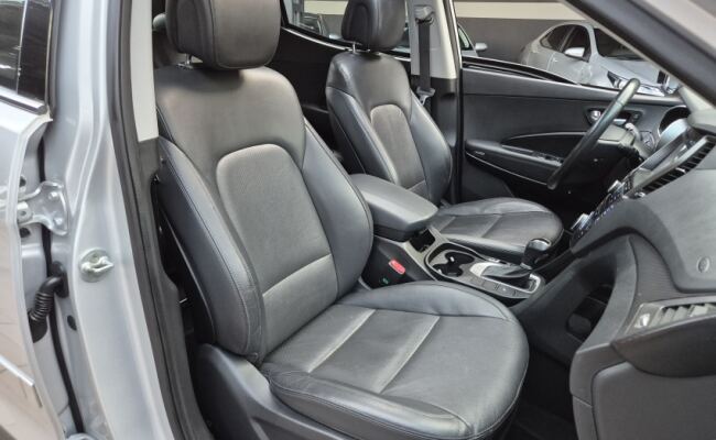 Hyundai SANTA FÉ 3.3 MPFI 4X4 7 LUGARES V6 270CV GASOLINA 4P AUTOMÁTICO