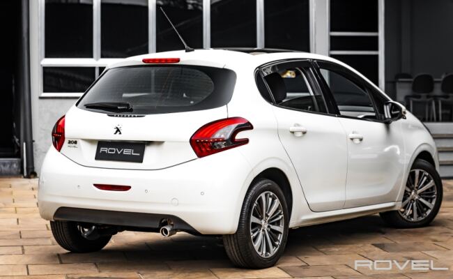 Peugeot 208 1.6 GRIFFE 16V FLEX 4P AUTOMÁTICO