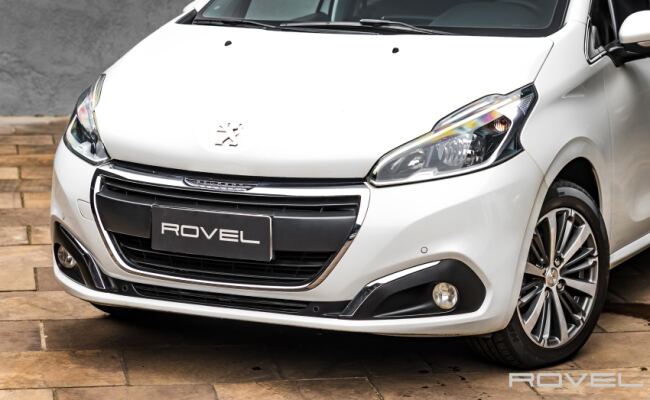 Peugeot 208 1.6 GRIFFE 16V FLEX 4P AUTOMÁTICO