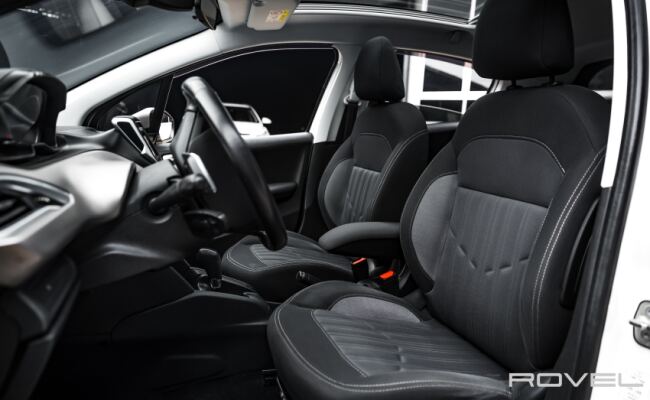 Peugeot 208 1.6 GRIFFE 16V FLEX 4P AUTOMÁTICO