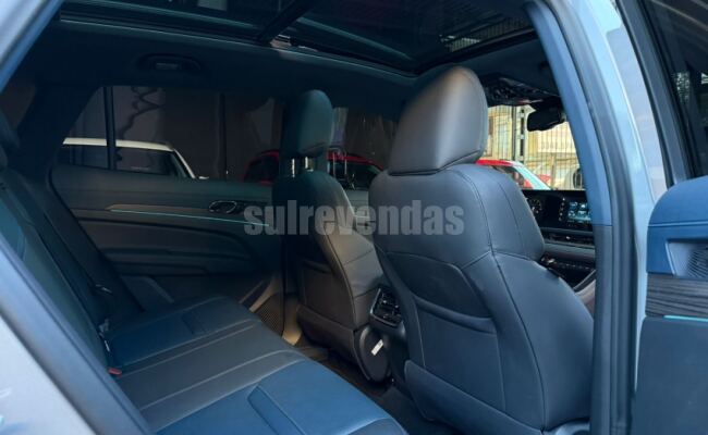 Ford TERRITORY