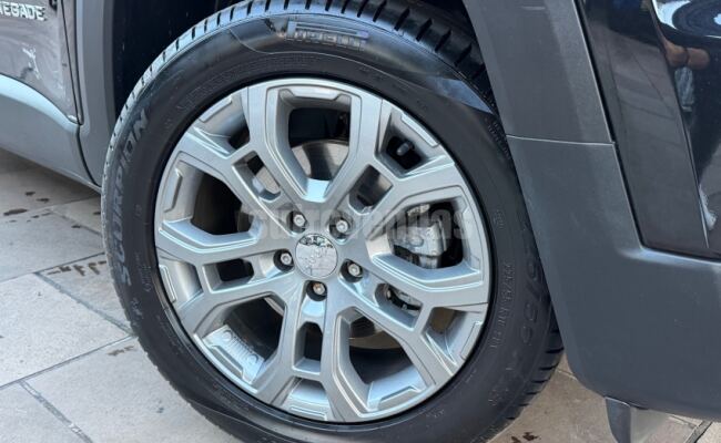 Jeep RENEGADE 1.3 T270 TURBO FLEX LONGITUDE AT6