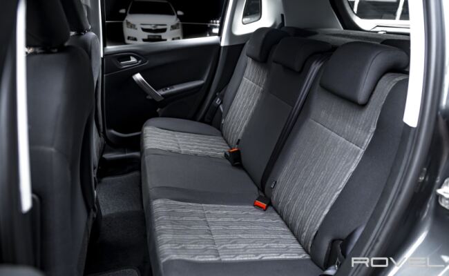 Peugeot 2008 1.6 16V FLEX ALLURE PACK 4P AUTOMÁTICO