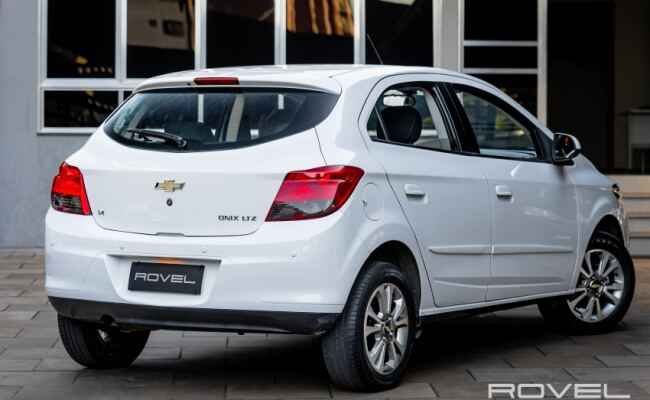 Chevrolet ONIX 1.4 MPFI LTZ 8V FLEX 4P MANUAL