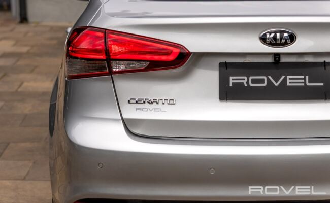 Kia CERATO 1.6 SX 16V FLEX 4P AUTOMÁTICO