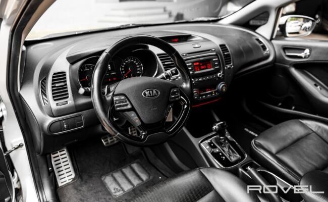 Kia CERATO 1.6 SX 16V FLEX 4P AUTOMÁTICO