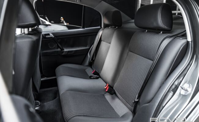 Volkswagen POLO SEDAN 1.6 MI 8V FLEX 4P MANUAL