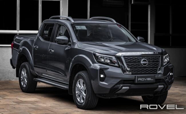 Nissan FRONTIER 2.3 16V TURBO DIESEL XE CD 4X4 AUTOMÁTICO