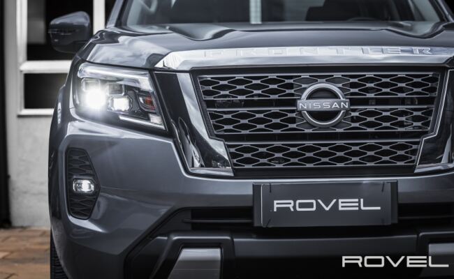 Nissan FRONTIER 2.3 16V TURBO DIESEL XE CD 4X4 AUTOMÁTICO