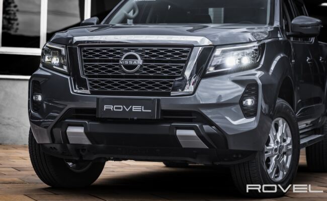 Nissan FRONTIER 2.3 16V TURBO DIESEL XE CD 4X4 AUTOMÁTICO