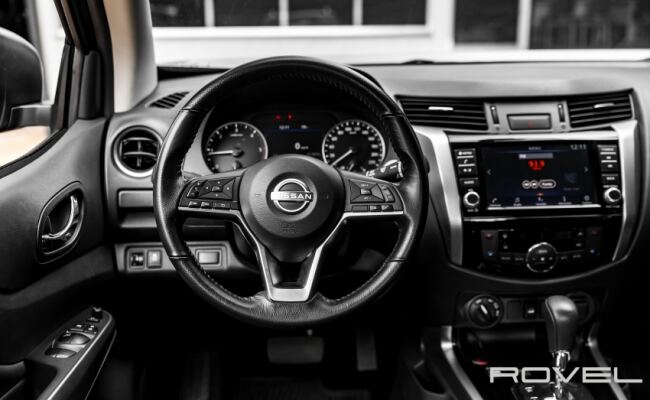 Nissan FRONTIER 2.3 16V TURBO DIESEL XE CD 4X4 AUTOMÁTICO