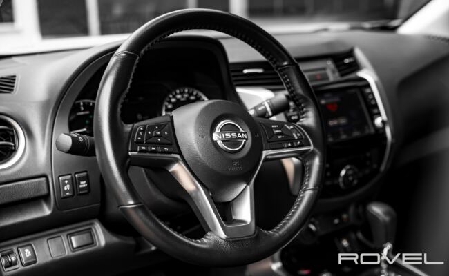 Nissan FRONTIER 2.3 16V TURBO DIESEL XE CD 4X4 AUTOMÁTICO