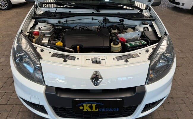 Renault SANDERO