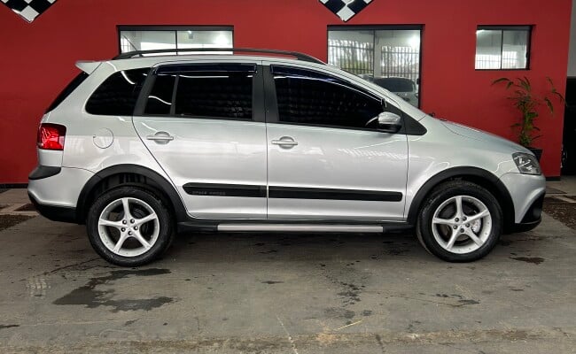 Volkswagen SPACECROSS