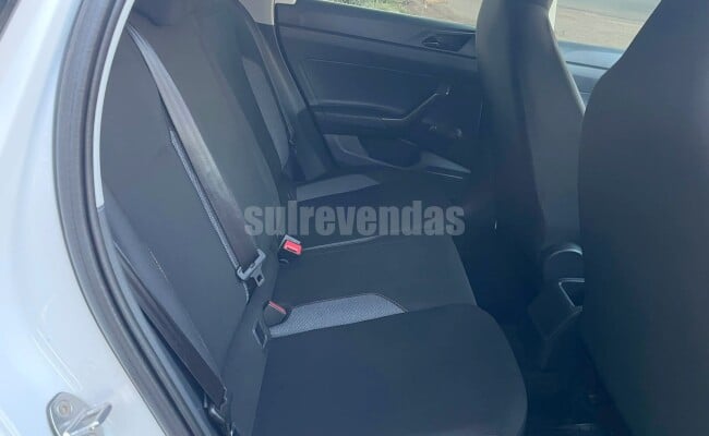 Volkswagen Polo Track 1.0 Flex 12V 5p