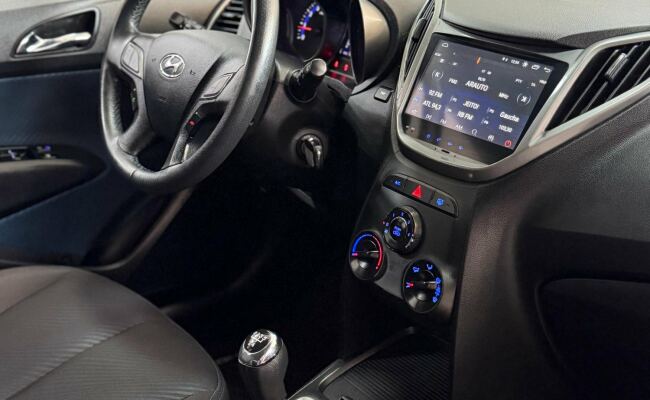 Hyundai HB20X