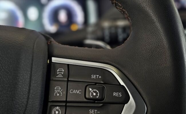 Jeep COMMANDER
