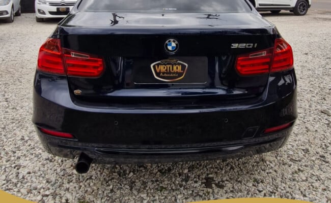 BMW 320IA