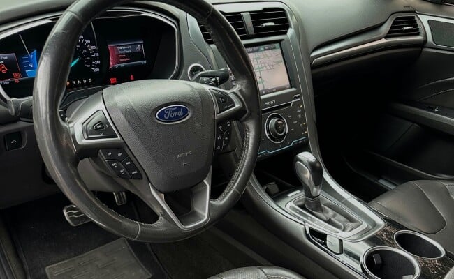 Ford FUSION