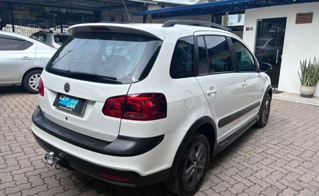 Volkswagen Space Cross