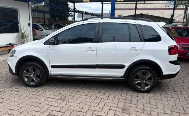 Volkswagen Space Cross