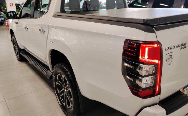 Mitsubishi L200 TRITON SPORT HPE-S