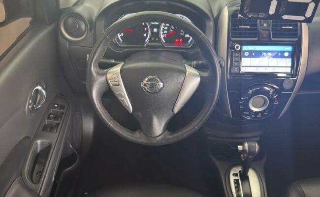Nissan Versa