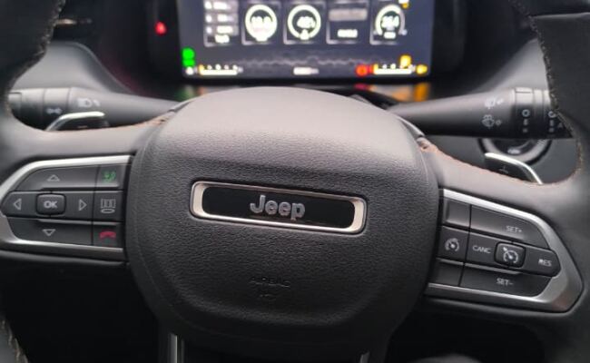 Jeep COMPASS  LIMITED