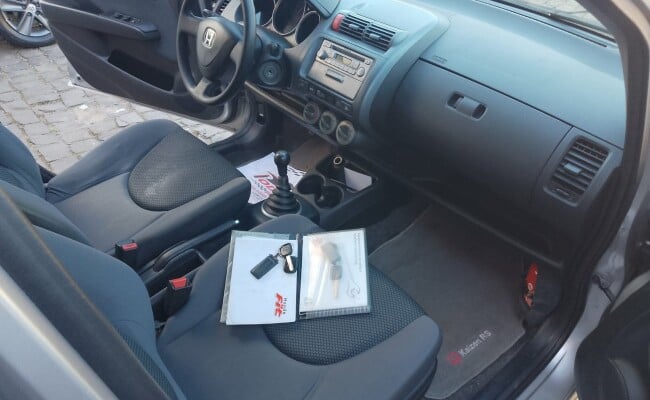 Honda FIT