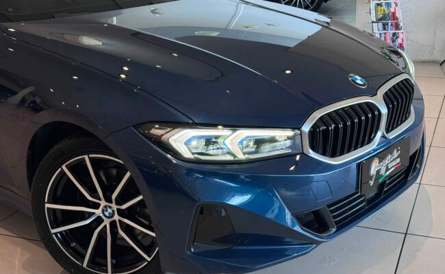BMW 320I
