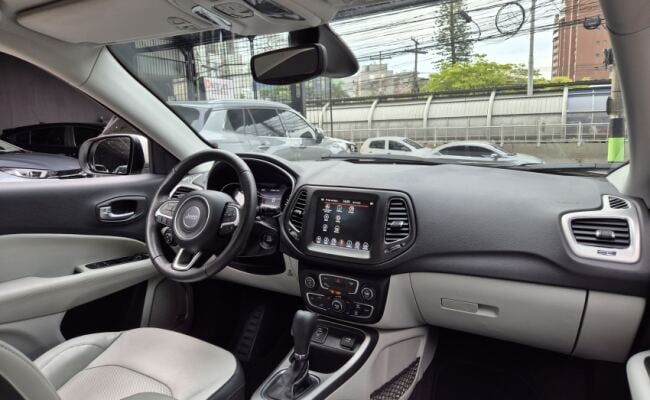 Jeep COMPASS 2.0 16V FLEX LONGITUDE AUTOMÁTICO