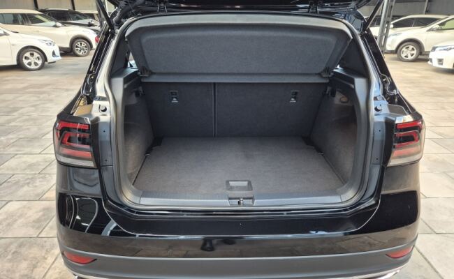 Volkswagen T-CROSS 1.0 200 TSI TOTAL FLEX COMFORTLINE AUTOMÁTICO