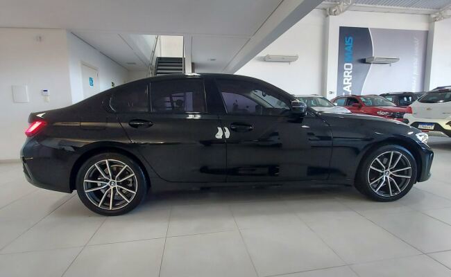 BMW 320i