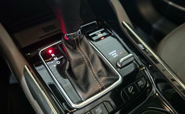 Jeep Commander