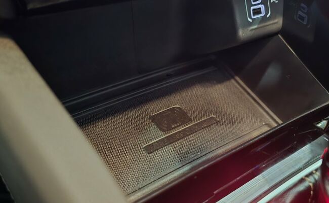 Jeep Commander