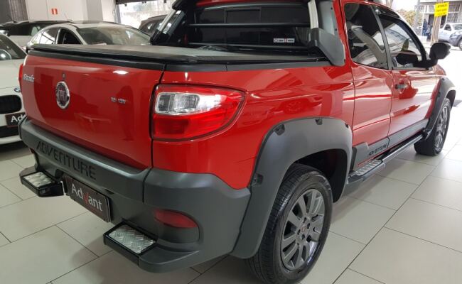 Fiat STRADA 1.8 MPI ADVENTURE CD 16V FLEX 3P MANUAL