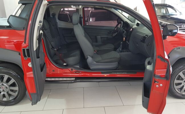 Fiat STRADA 1.8 MPI ADVENTURE CD 16V FLEX 3P MANUAL