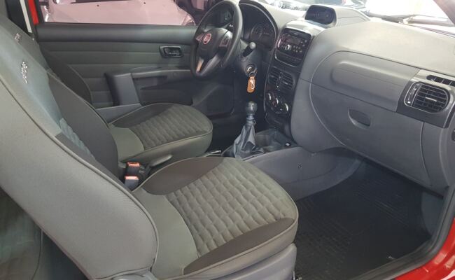 Fiat STRADA 1.8 MPI ADVENTURE CD 16V FLEX 3P MANUAL